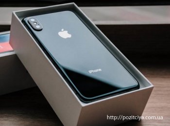 :  2020  Apple  5   iPhone