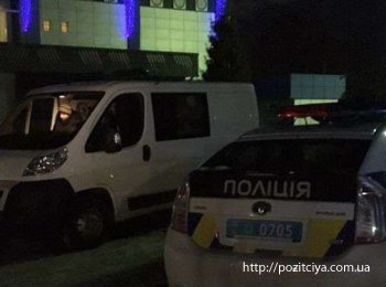 В Черкассах пьяный депутат облсовета избил инвалида без обеих ног В Черкассах пьяный депутат облсовета избил инвалида без обеих ног