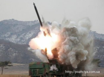 В сеть попало видео ракетных испытаний КНДР В сеть попало видео ракетных испытаний КНДР