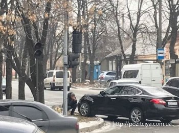 ��� � ���������: ���-2106 ���������� Infiniti � �������� � ����� ����