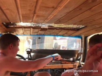 Как эстонцы превратили старое авто в сауну