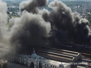 Во Львове сгорело депо железнодорожного вокзала, - ВИДЕО Во Львове сгорело депо железнодорожного вокзала, - ВИДЕО