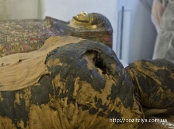 Ученые обнаружили "беременную" египетскую мумию