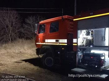 В Запорожье на пожаре погиб отец с маленьким сыном