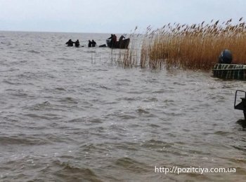 Россияне "Градами" расстреляли гражданских, которые на лодке бежали с оккупированной Херсонщины. Четверо погибших