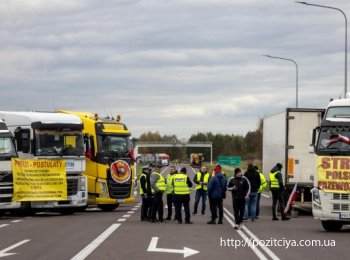 У ЄП порушили питання про протести польських перевізників на кордоні з Україною