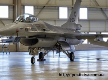     F-16