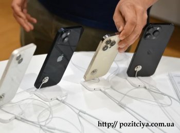 Apple   iPhone SE 4   iPad  