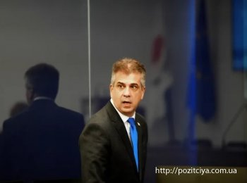 ������ �������� ��������� ������������� � ������ ����