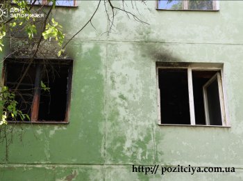 Трагедія в Запоріжжі: пожежа у п’ятиповерхівці забрала життя чоловіка, жінку з інвалідністю врятували Трагедія в Запоріжжі: пожежа у п’ятиповерхівці забрала життя чоловіка, жінку з інвалідністю врятували