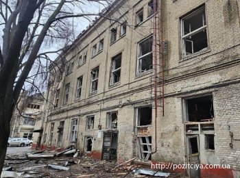 �� ������� � 4 �������� �� 2 ��������� ����� ������� �������