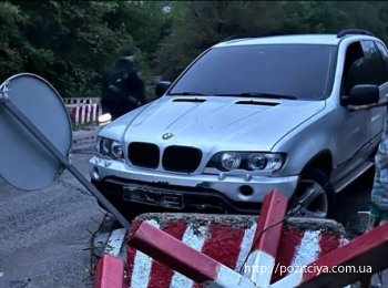 �'��� ������ � ������� � �����: �� ��������� ���� BMW X5 ���������� �������� � ��������� ������